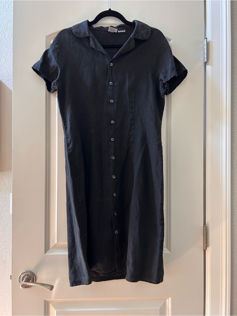 CP Shades 100% Irish Linen Full Button Down Midi Dress w Rounded Collar. Classic